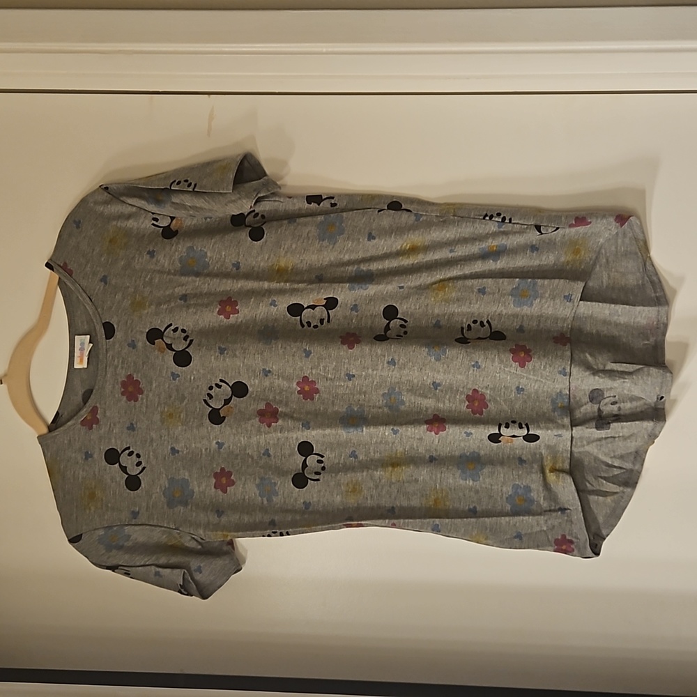 Lularoe Disney Minnie Mickey Tsum Tsum girls top size 14